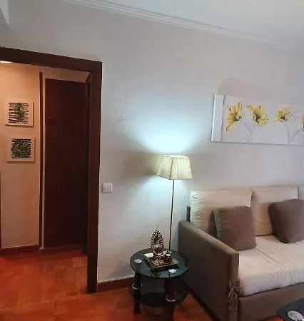 Piso Cerca Playa Arbeyal アパート ヒホン