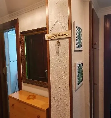 Piso Cerca Playa Arbeyal アパート